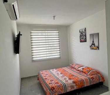 Girardot Apartment | Apartamento Conjunto Aqualina Orange