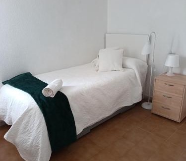 Aguilas Apartment | Apartamento en Calarreona