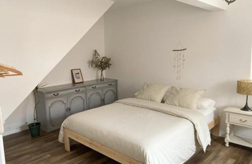 Carballo Apartment | Apartamento en Casa Oliveros, Razo