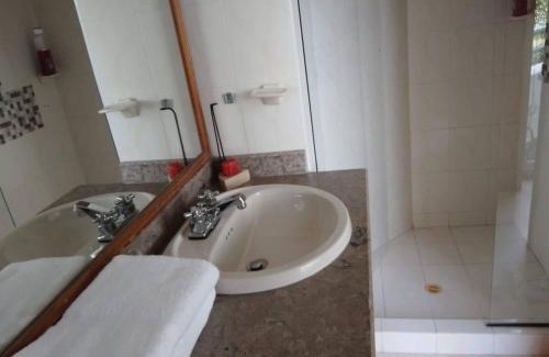 Girardot Apartment | Apartamento en el penon 5 alcobas 7 baños