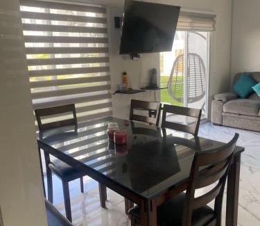 Playa Diamante Apartment | Apartamento en planta baja