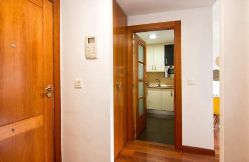 Figares Apartment | Apartamento Fórum-Ciencias con Piscina, Gym & Parking
