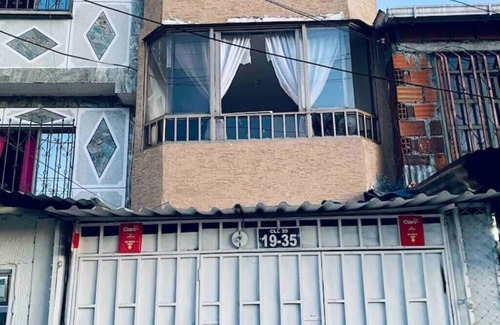 Armenia Apartment | Apartamento Frente a la Terminal Armenia Q