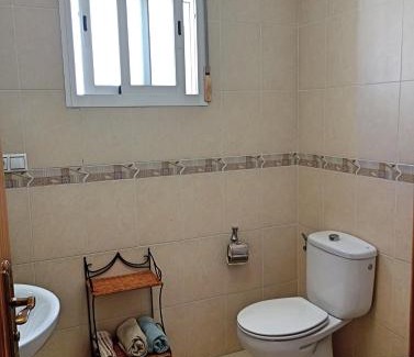Castell de Ferro Apartment | Apartamento playero con vistas a la montaña