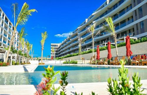 Zona Norte Apartment | Apartamento vista al Mar lateral Panoramic View,Spectacular building,Pools, Beach Morros zoe ultimo piso