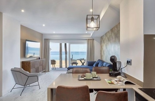 Almeria Apartment | Apartamentos Paseo Marítimo 9