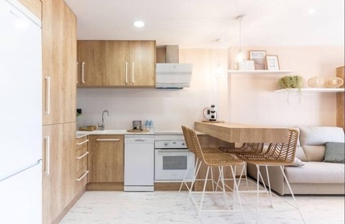 Almeria Apartment | Apartamentos Paseo Marítimo 4