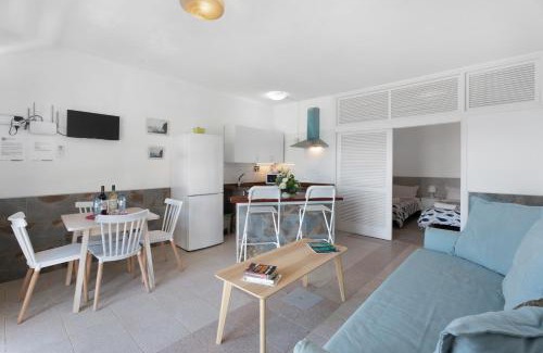 Alojera Apartment | Apartamentos Playa Azul - 3