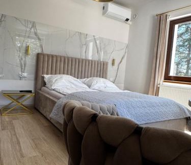 Augustow House | Apartamenty i pokoje nowomiejska 119