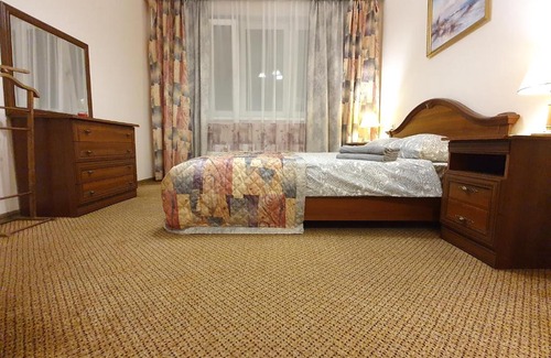 Nagorny District Apartment | Апартаменты с тремя спальнями