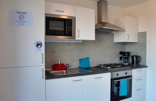 Manerba del Garda Condo | Apartement in the Residence Bellavista with pool and WiFi