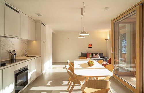 Flims Apartment | Apartemnt Stenna Cavorgia - bright and modern 3.5 room apartment.