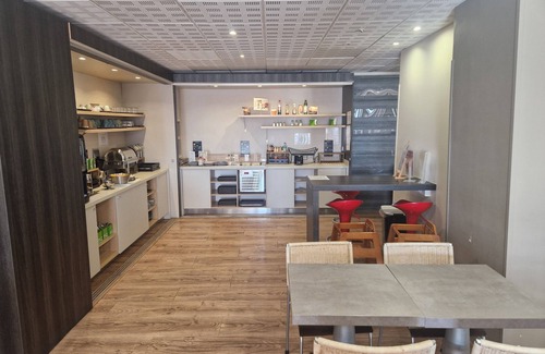 Les Baumettes Apartment | Aparthotel Adagio Nice Promenade des Anglais