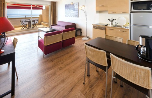 Les Baumettes Apartment | Aparthotel Adagio Nice Promenade des Anglais