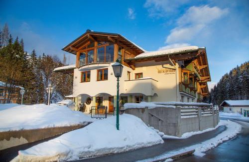 Filzmoos Apartment | Aparthotel Hirschenau