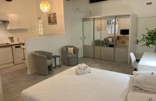 Old Town Apartment | ApartHotel Riviera - Cocon de Gilly - Old Town Promenade des Anglais