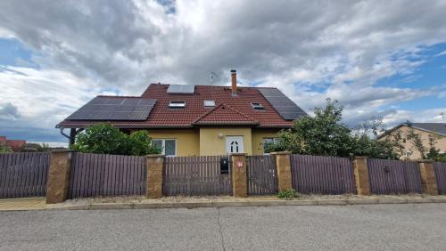 Stochov Apartment | Apartmán ANNA