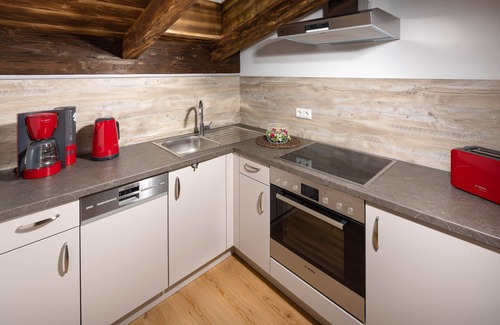 Ramsau bei Berchtesgaden Apartment | Apartment Alpenzauber, 1-4 pers., 1-2 bedrooms, W-LAN, barrier-free, elevator