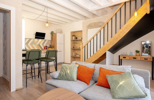 Grand Passieu Apartment | Apartment 'Kali-Milo' with Shared Garden and Wi-Fi