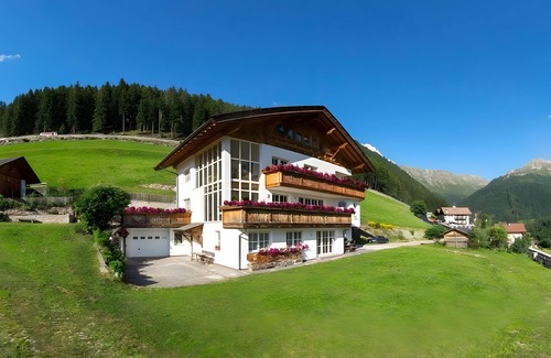 San Leonardo in Passiria Apartment | Apartment 'Tscharfhof' with Mountain View, Private Terrace and Wi-Fi