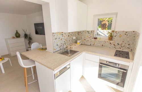 Plat Apartment | Apartmani Ana
