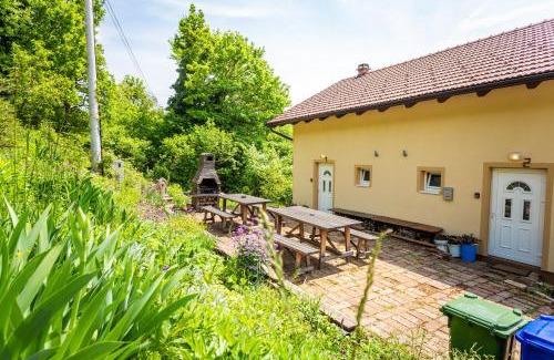 Radoboj Apartment | Apartmani Cerovečki