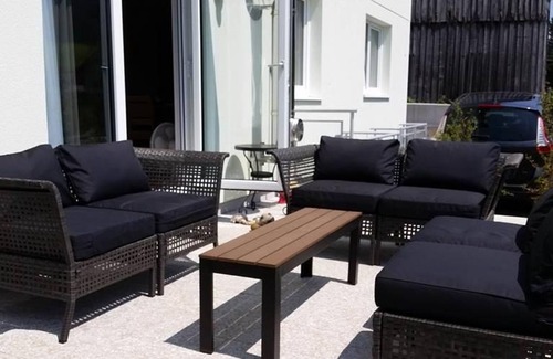 Russbach am Pass Gschuett Apartment | Apartment 8 persons Ground floor - Apartment house Van der Leij