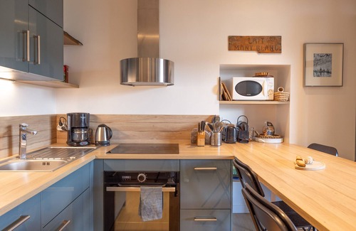 Saint-Gervais-les-Bains Apartment | Apartment 'St Gervais Les Bains - Mont Blanc' with Mountain View, Private Terrace and Wi-Fi