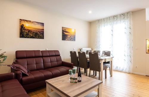 Bad Neuenahr-Ahrweiler Apartment | Apartment for 4 persons /Sonnenberg - Lingen, winery