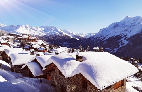 La Rosiere Apartment | Apartment Chamois sleeps 11, ski-in ski-out