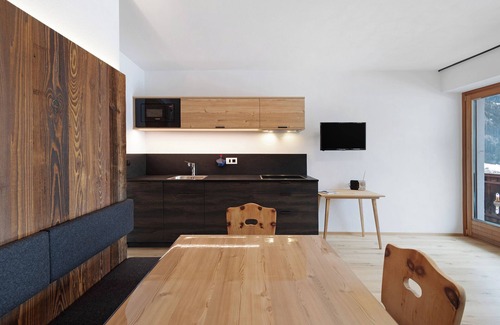 Anterselva Apartment | Apartment 'Pfaffingerhof Dolce Wood' with Mountain View, Shared Garden and Wi-Fi