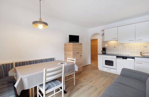 Anterselva Apartment | Apartment 'Pfaffingerhof Casa Fox' with Mountain View, Shared Garden and Wi-Fi