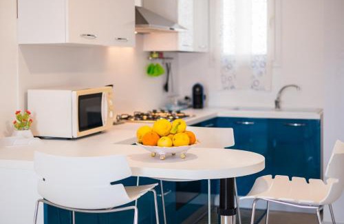 Villa Margi Apartment | Apartment window on the sea