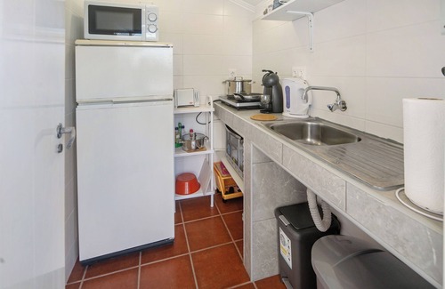 Santa Cruz da Graciosa Apartment | Apartment 'Bettencourt 2 Rooms' with Mountain View, Private Terrace and Wi-Fi