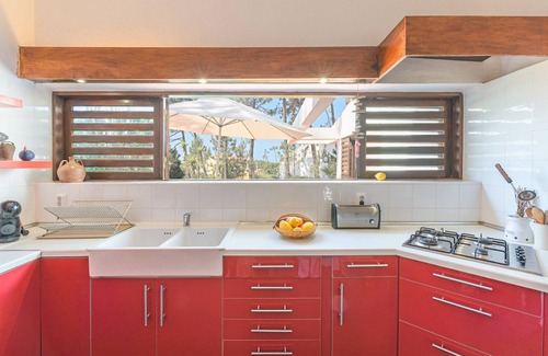 Vila Nova de Milfontes Apartment | Apartment 'Cerca Do Altinho' with Private Pool, Private Terrace and Wi-Fi
