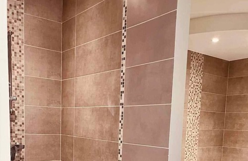 Ormoy-la-Riviere Apartment | Apartment 'Évasion Nature Près De Paris' with Shared Pool, Balcony and Wi-Fi