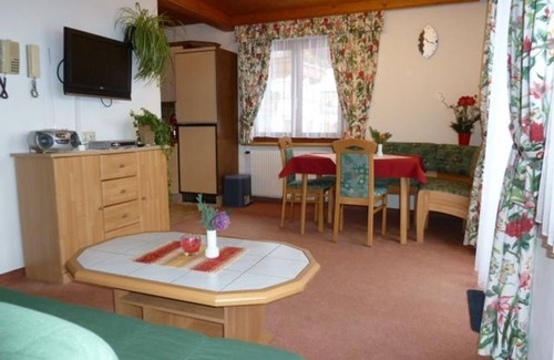 Werfenweng Apartment | Apartment/1 bedroom/shower, WC - Silvia, house