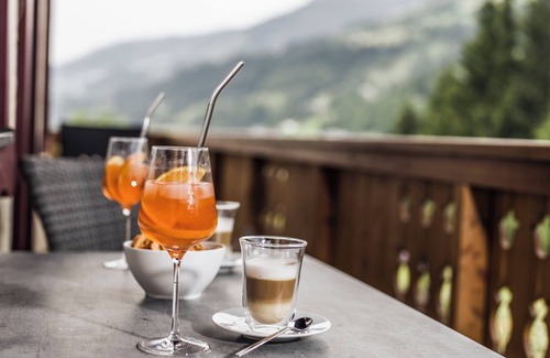 Taxenbach Apartment | Apartment 1 with Mountain View, Garden & Wi-Fi