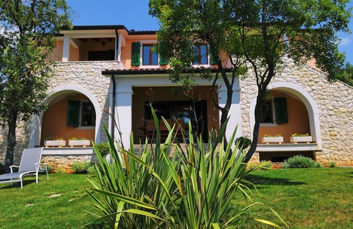 Diminici Apartment | Apartment 1257/12017 (Istria - Koromačno), 4000m from the beach