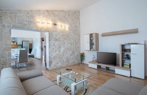 Sajini Apartment | Apartment 1816/21517 (Istria - Barban), 8000m from the beach