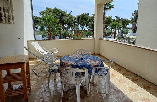 Grottammare Apartment | Apartment 1st row sea with beautiful terrace