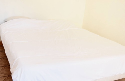 Taverny Condo | APARTMENT 2/4 PERS PARIS TOUR EIFFEL 30 min