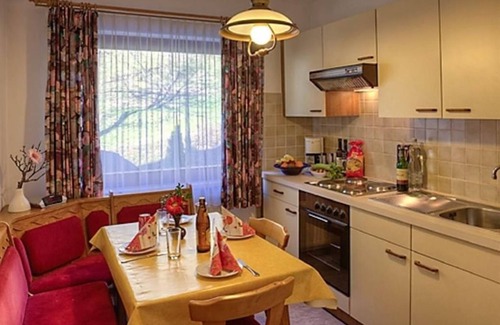 Werfenweng Apartment | Apartment/2 bedrooms/bathroom, WC - Silvia, house