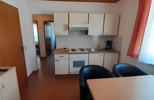 Illmitz Apartment | Apartment/2 Schlafräume/klima/hinten - Ferienwohnungen & Weingut Fam. Kroiss