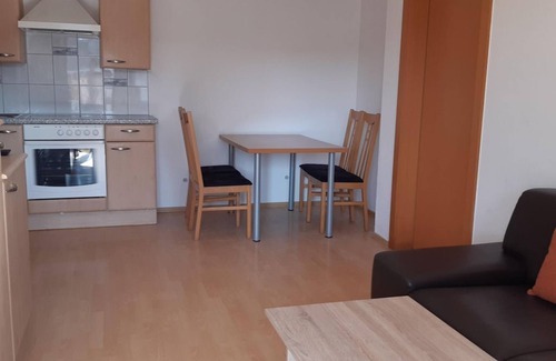 Illmitz Apartment | Apartment/2 Schlafräume/klima/hinten - Ferienwohnungen & Weingut Fam. Kroiss