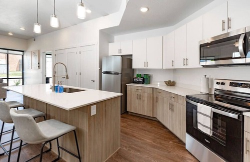 North Salt Lake Apartment | Apartment 2105 · Luxury style 2 bed 2 bath apartment