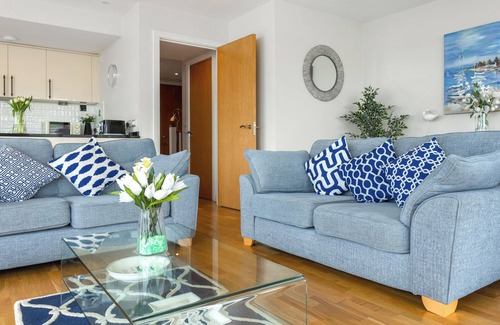 Westleigh Apartment | Apartment 22, Horizon View