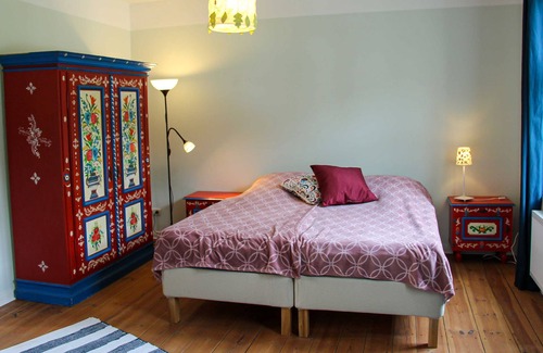 Klausdorf Apartment | Apartment 2nd floor - railway house in Klausdorf