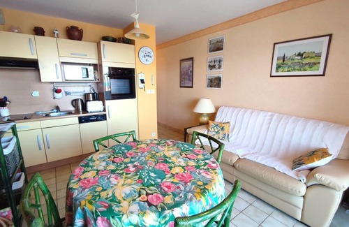 Tregastel Apartment | Apartment 3* EXCEPTIONAL SEA VIEW Coz-Pors beach in TREGASTEL