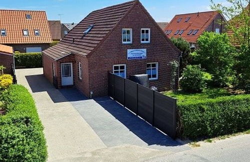 Carolinensiel Apartment | Apartment 3 - house behind the dike